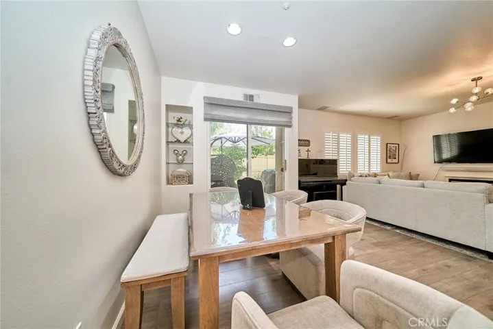 921 Somerville, Irvine, California 92620