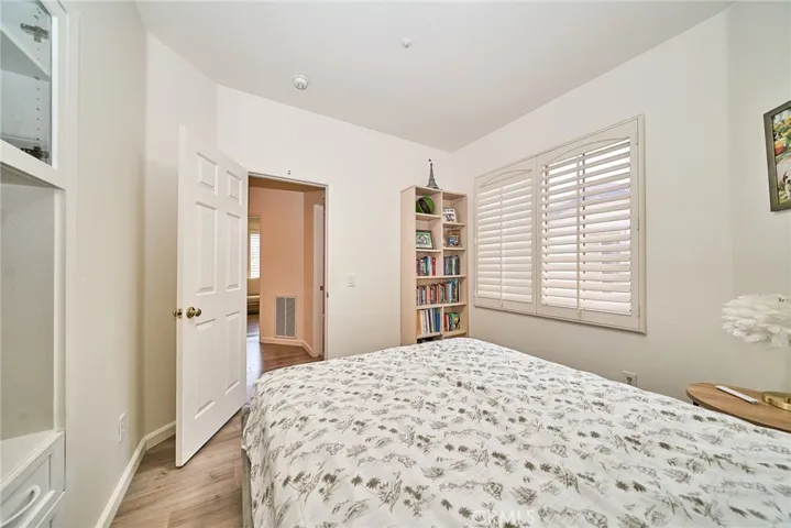 921 Somerville, Irvine, California 92620