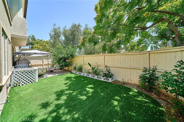 921 Somerville, Irvine, California 92620