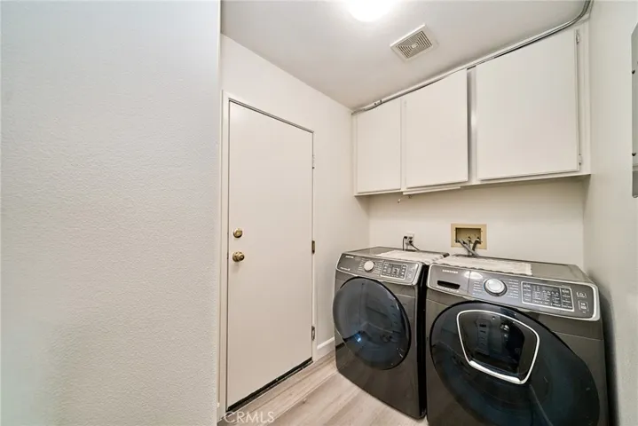921 Somerville, Irvine, California 92620