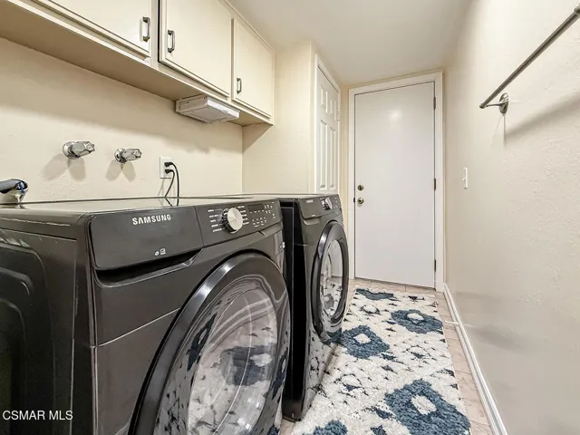 fGuest Bath and Laundry3