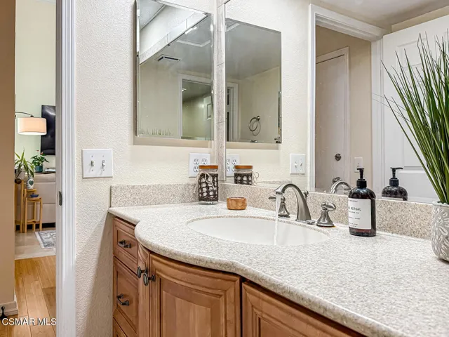 fGuest Bath and Laundry2