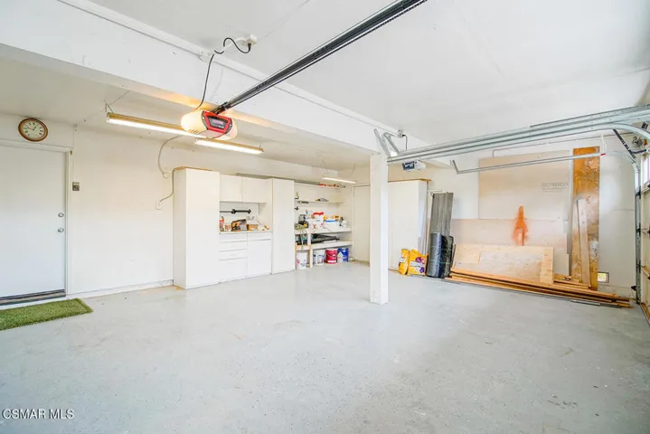 G GARAGE 02