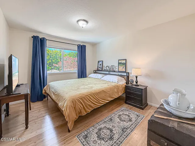 jBedroom3-1
