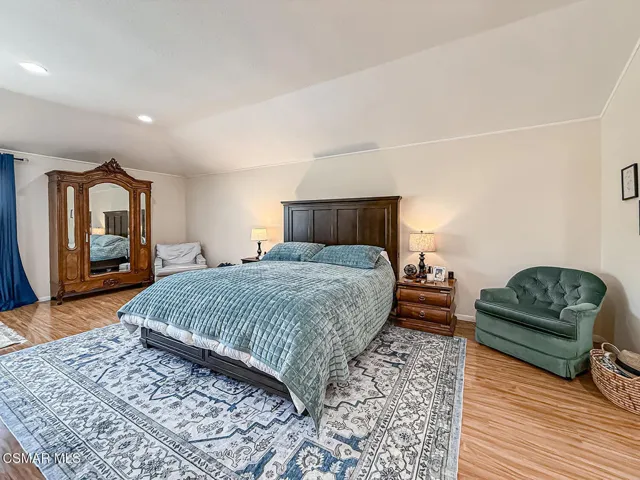 lPrimary Bedroom Suite2