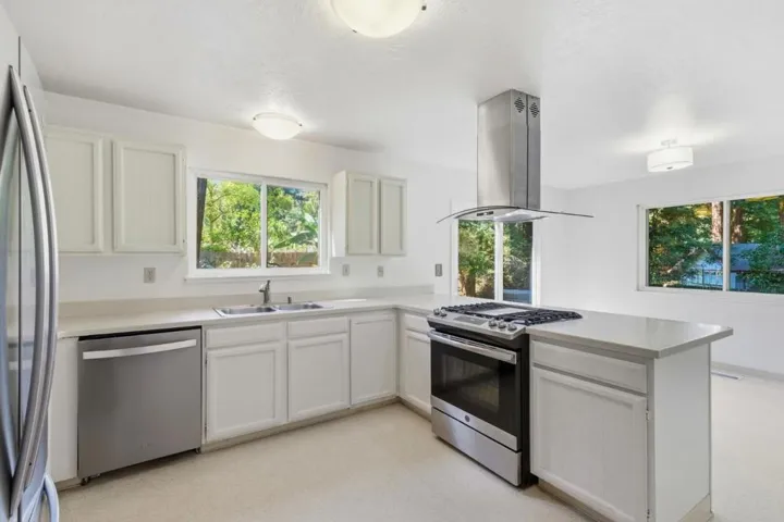 111 River Lane, Felton, California 95018