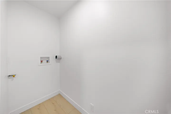 2035 Las Colinas, Los Angeles, California 90041