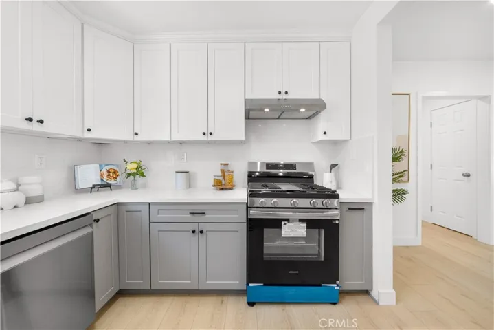 2035 Las Colinas, Los Angeles, California 90041