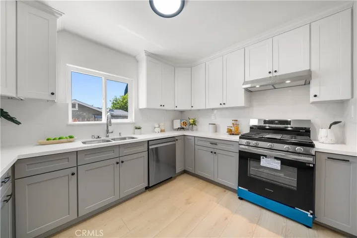 2035 Las Colinas, Los Angeles, California 90041