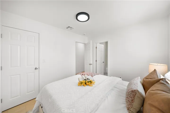 2035 Las Colinas, Los Angeles, California 90041