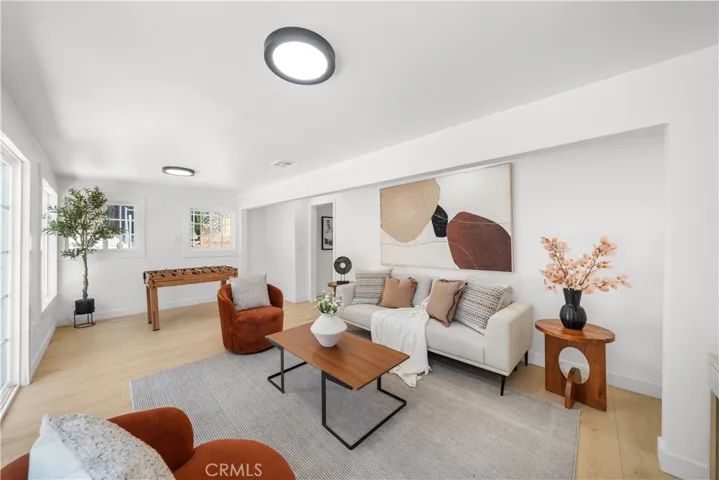 2035 Las Colinas, Los Angeles, California 90041