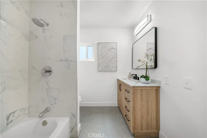 2035 Las Colinas, Los Angeles, California 90041