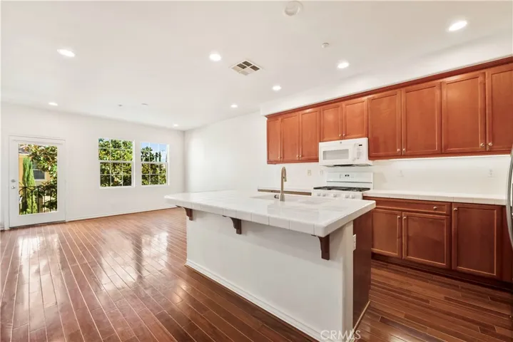 139 Pantheon 41, Irvine, California 92620