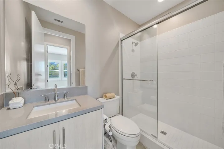 190 Orange, Lake Forest, California 92630
