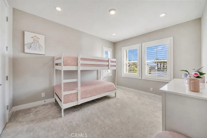 190 Orange, Lake Forest, California 92630