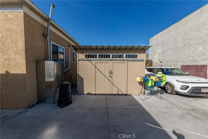 229 W 28th Street, Los Angeles, California 90007