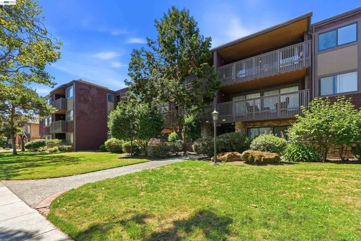 1810 Central Avenue 310, Alameda, California 94501-2652