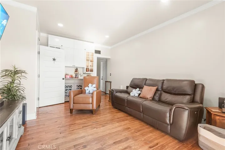 4240 E 15th, Long Beach, California 90804