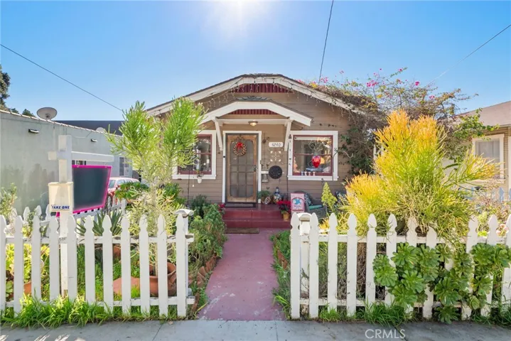 4240 E 15th, Long Beach, California 90804