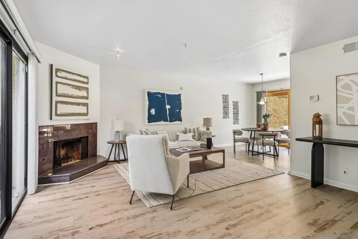 1680 N Coast Highway 101 30, Encinitas, California 92024