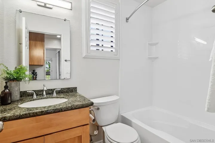 1680 N Coast Highway 101 30, Encinitas, California 92024