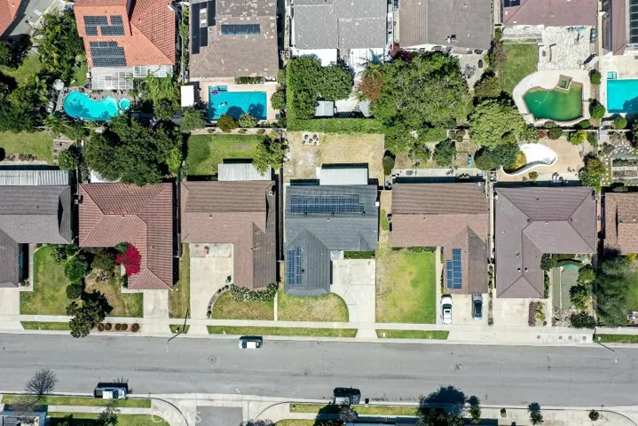 17819 Bay, Fountain Valley, California 92708
