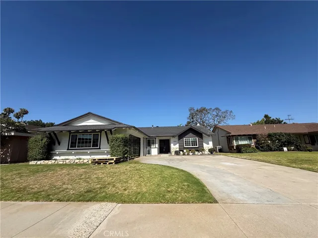 17819 Bay, Fountain Valley, California 92708