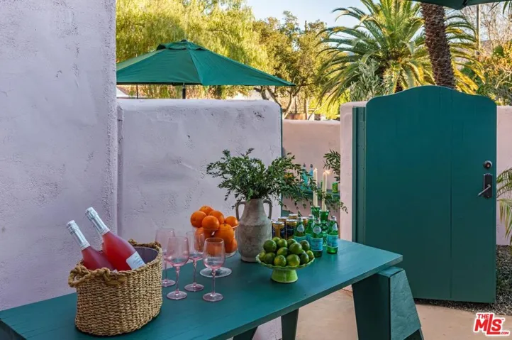 202 Canada Street, Ojai, California 93023
