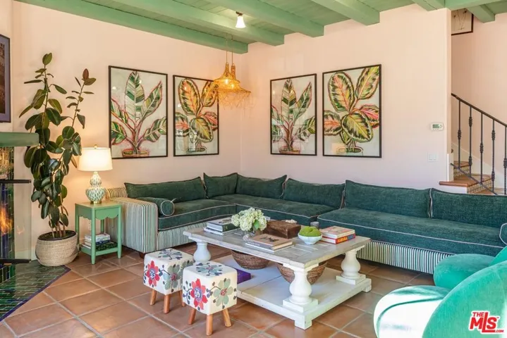 202 Canada Street, Ojai, California 93023