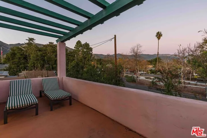 202 Canada Street, Ojai, California 93023