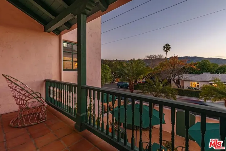 202 Canada Street, Ojai, California 93023