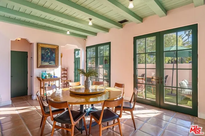 202 Canada Street, Ojai, California 93023