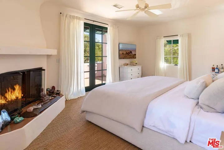 202 Canada Street, Ojai, California 93023