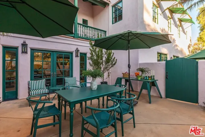 202 Canada Street, Ojai, California 93023