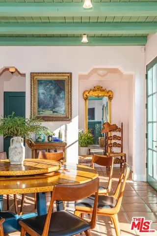 202 Canada Street, Ojai, California 93023