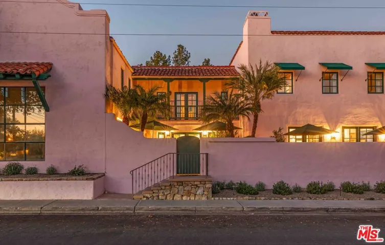 202 Canada Street, Ojai, California 93023