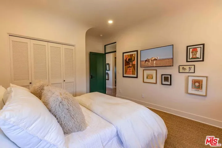 202 Canada Street, Ojai, California 93023
