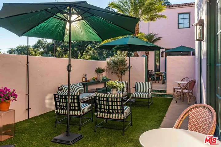 202 Canada Street, Ojai, California 93023