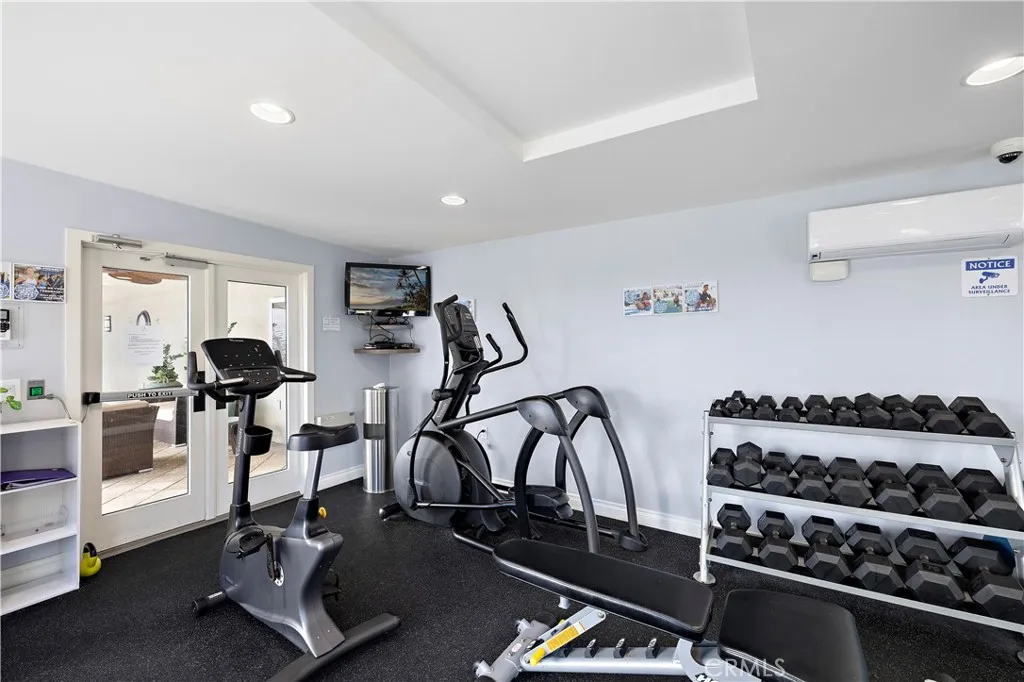 FITNESS CENTER