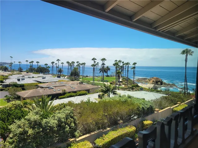 VIEWS OF TREASURE ISLAND PARK AND GOFF ISLAND FROM GUEST BEDROOM
