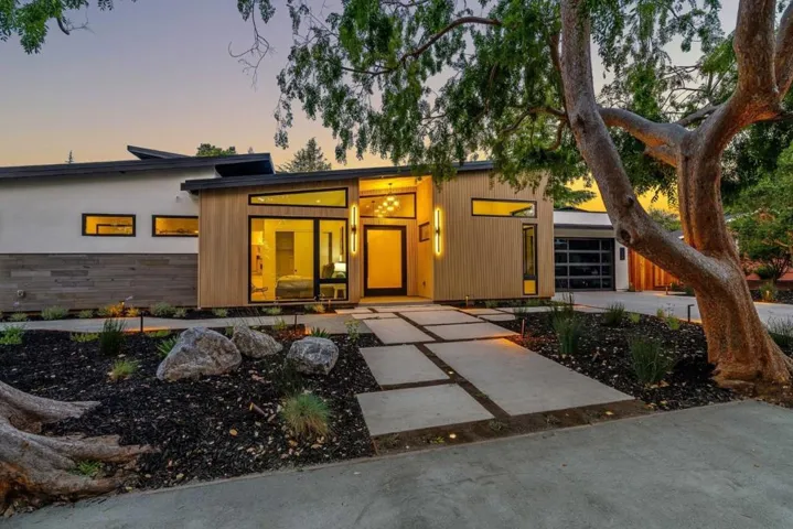 175 Beverly Lane, Los Altos, California 94022