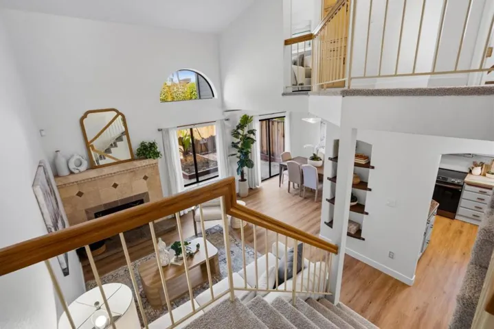37 Winding Way, Watsonville, California 95076