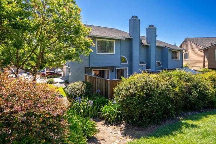 37 Winding Way, Watsonville, California 95076