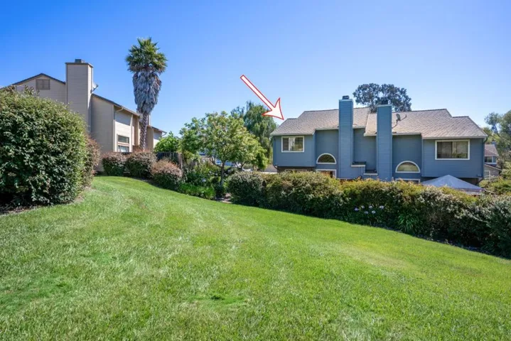 37 Winding Way, Watsonville, California 95076