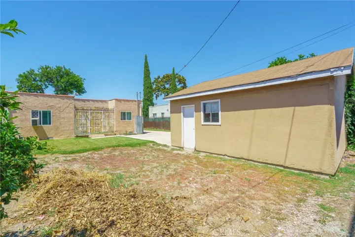 346 W School Street, Compton, California 90220