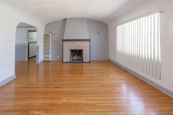 346 W School Street, Compton, California 90220