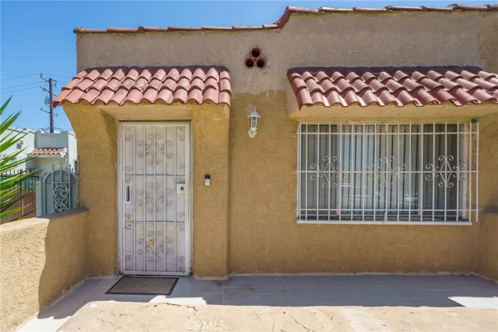 346 W School Street, Compton, California 90220