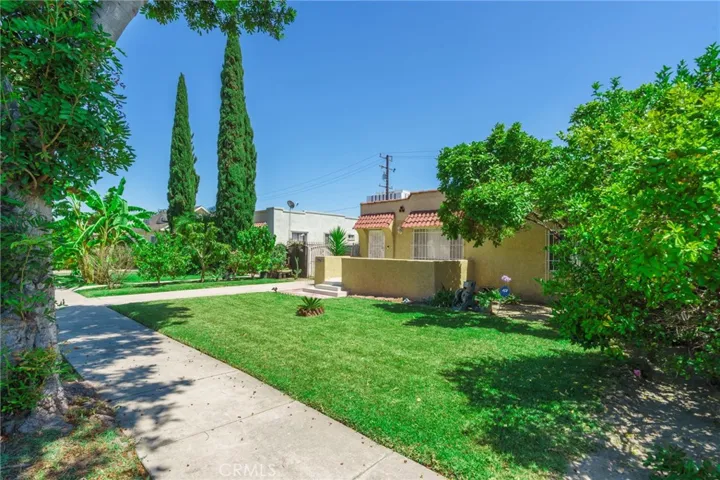 346 W School Street, Compton, California 90220