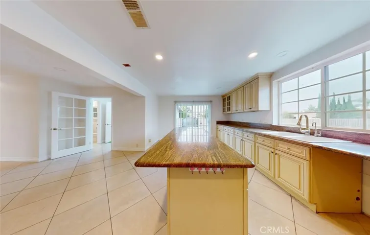 kitchen view2

