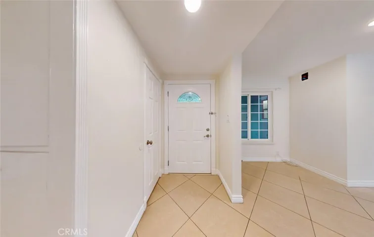 living rm view toward front door